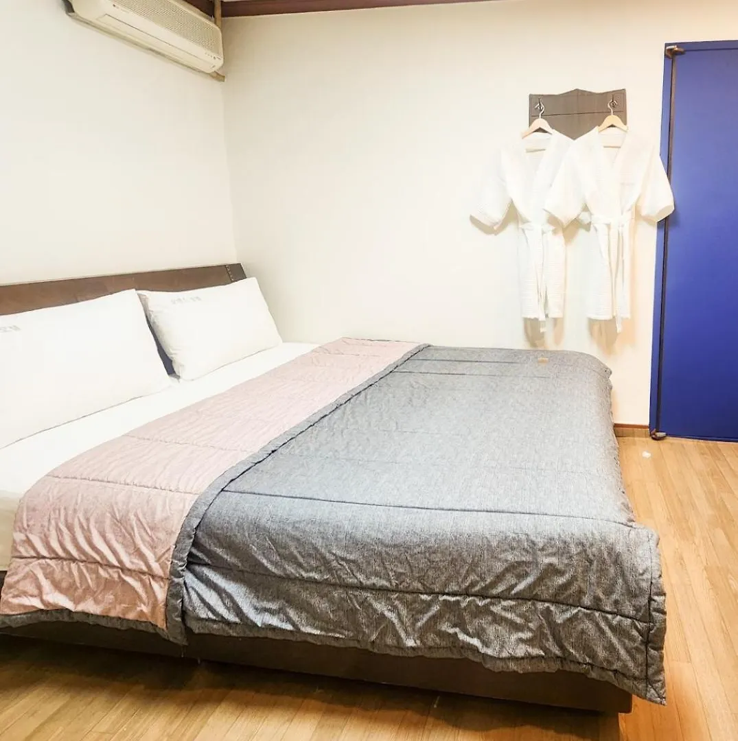 Romance Hotel Seoul