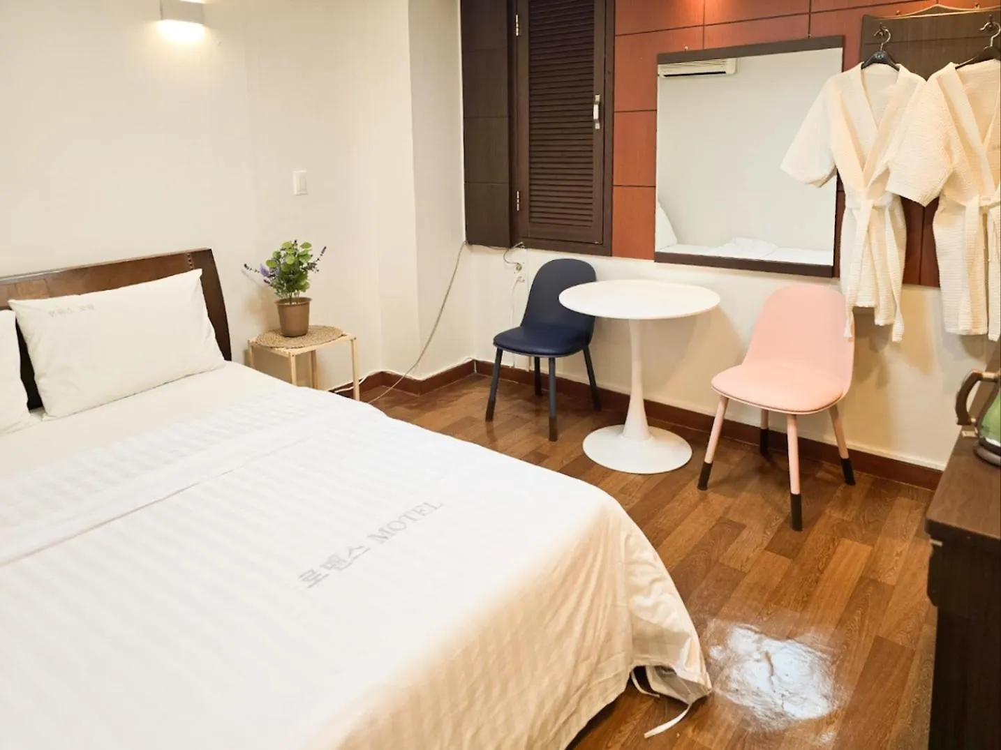 Romance Hotel Seoul