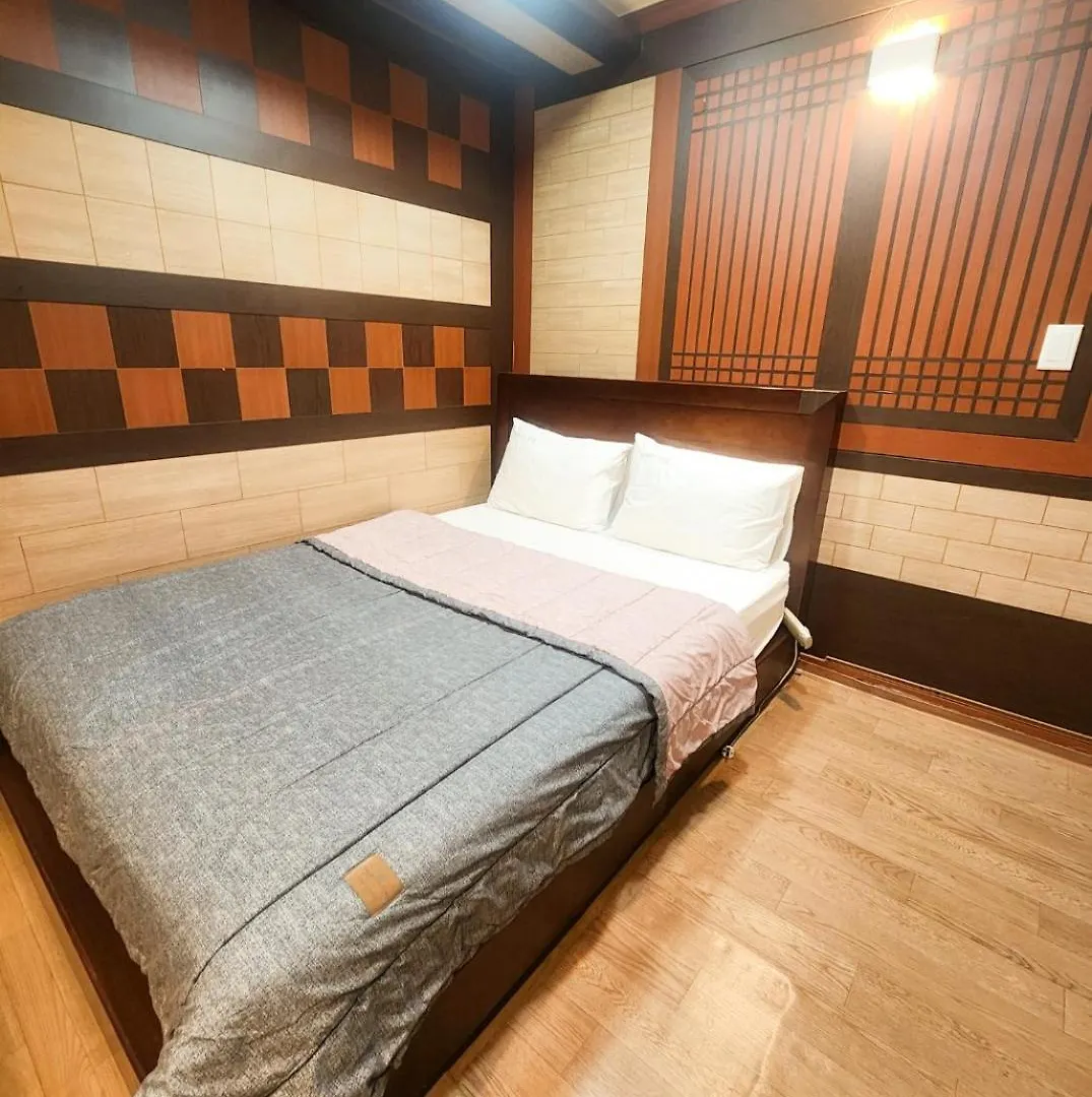 Romance Hotel Seoul