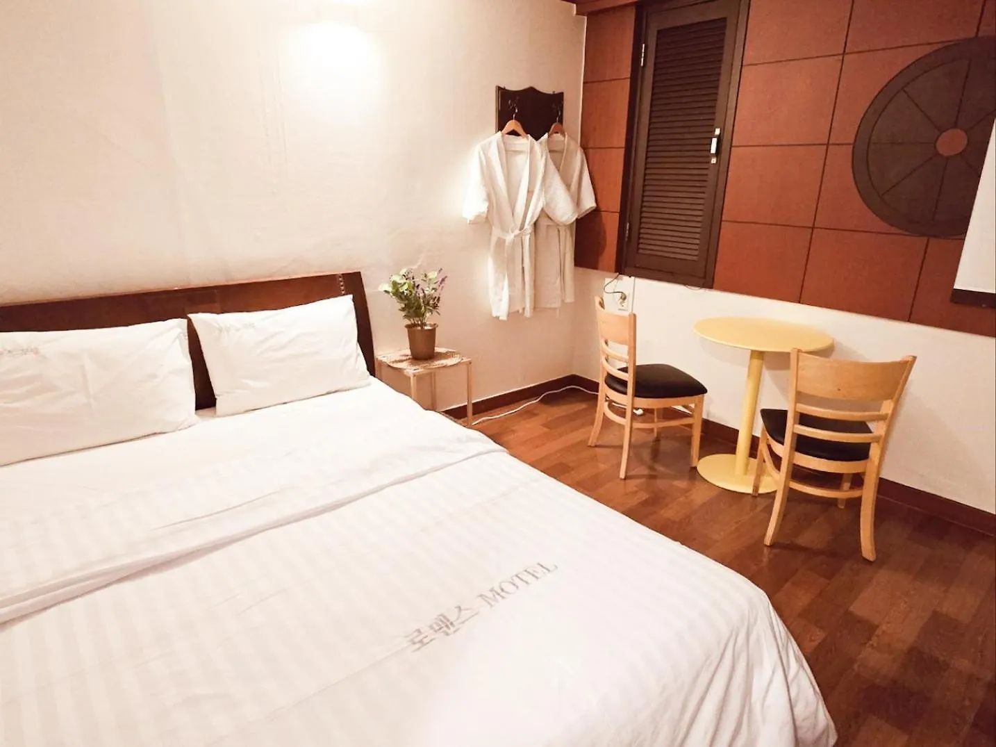 Romance Hotel Seoul